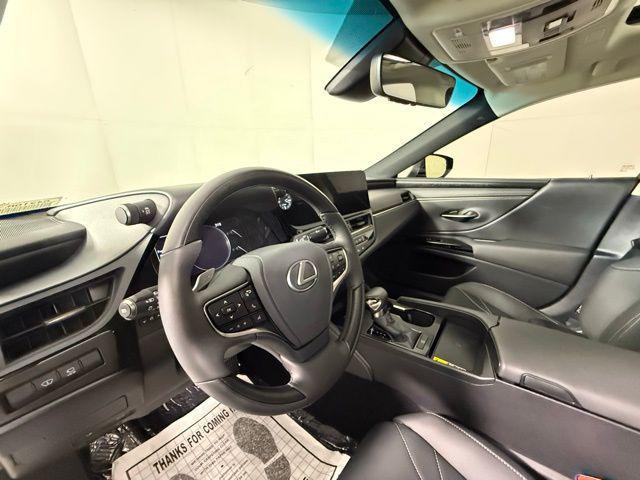 used 2023 Lexus ES 350 car, priced at $44,890