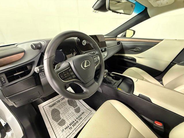 used 2024 Lexus ES 250 car, priced at $39,990