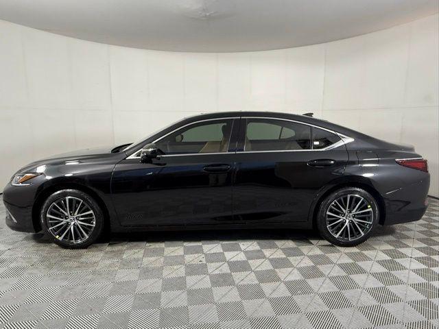 new 2025 Lexus ES 350 car, priced at $48,184