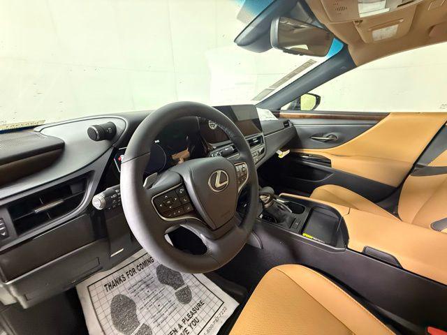 new 2025 Lexus ES 350 car, priced at $48,184