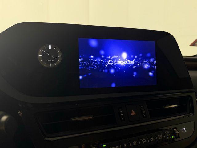 new 2025 Lexus ES 350 car, priced at $48,184