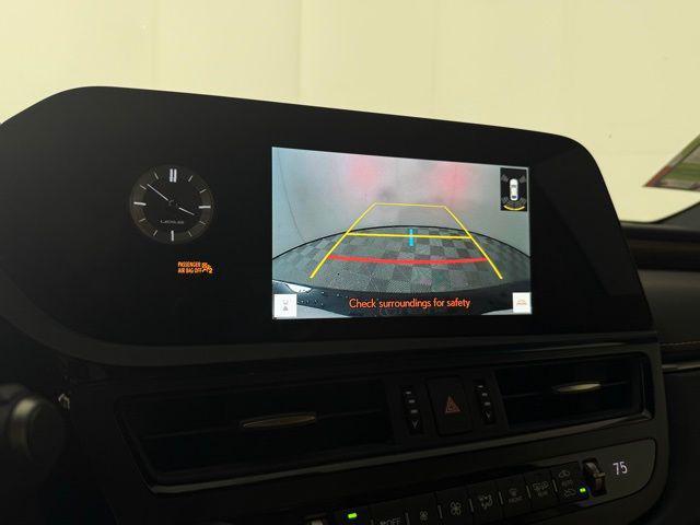 new 2025 Lexus ES 350 car, priced at $48,184