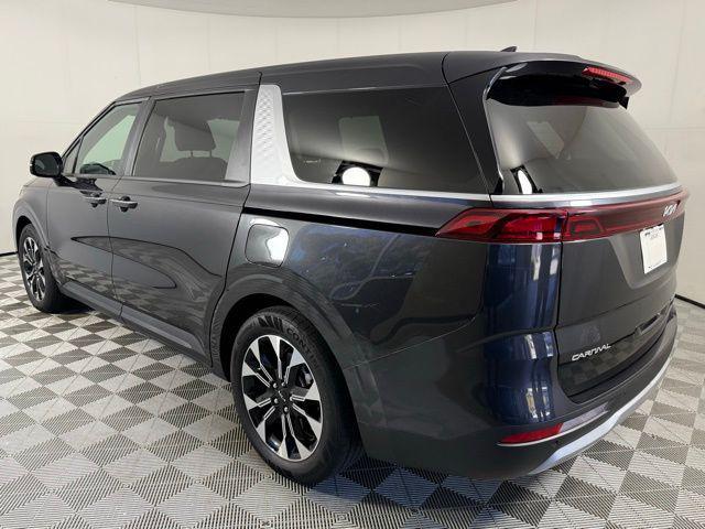 used 2024 Kia Carnival car, priced at $34,990