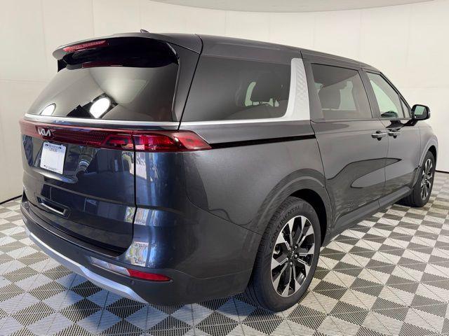 used 2024 Kia Carnival car, priced at $34,990