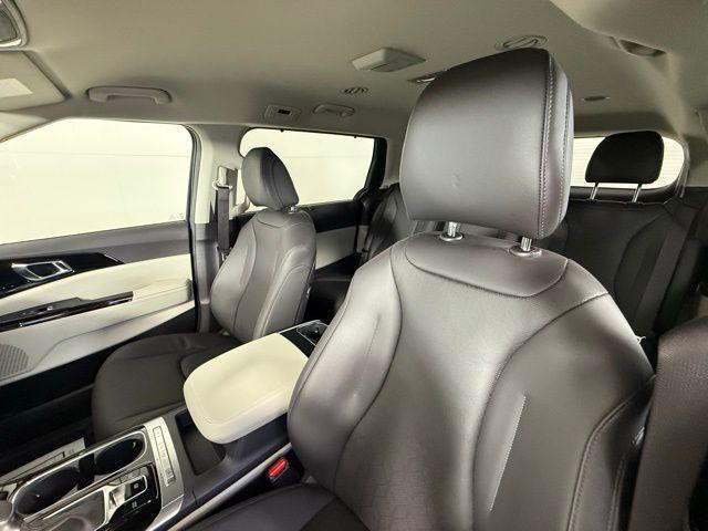 used 2024 Kia Carnival car, priced at $34,990