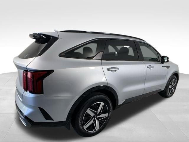 used 2022 Kia Sorento car, priced at $28,990