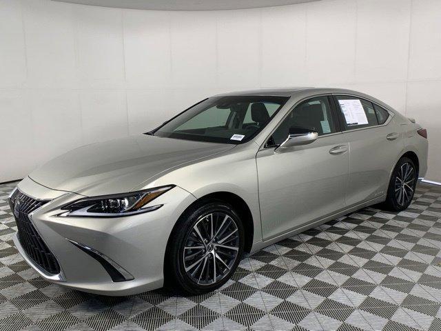 used 2022 Lexus ES 300h car, priced at $38,990