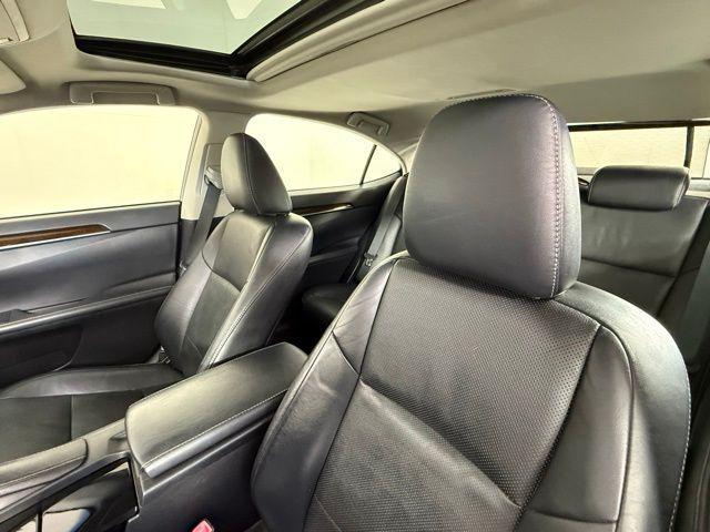 used 2013 Lexus ES 350 car, priced at $16,690