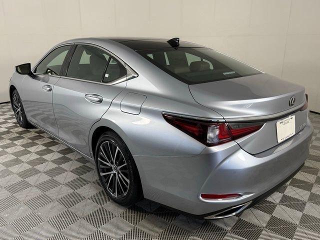 new 2025 Lexus ES 350 car, priced at $50,304