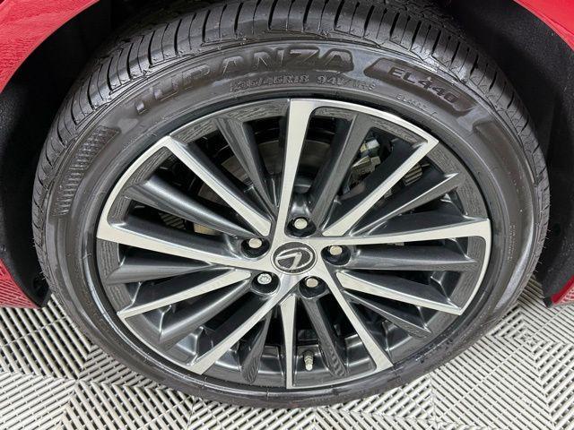 new 2025 Lexus ES 350 car, priced at $47,964