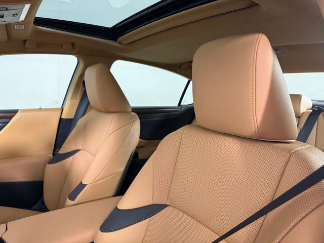 new 2025 Lexus ES 350 car, priced at $47,964