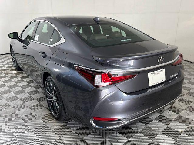 new 2025 Lexus ES 300h car, priced at $51,344