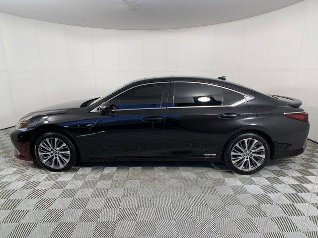 used 2021 Lexus ES 300h car, priced at $37,990