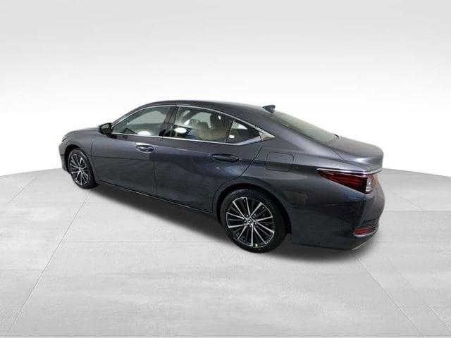 new 2025 Lexus ES 350 car, priced at $48,949