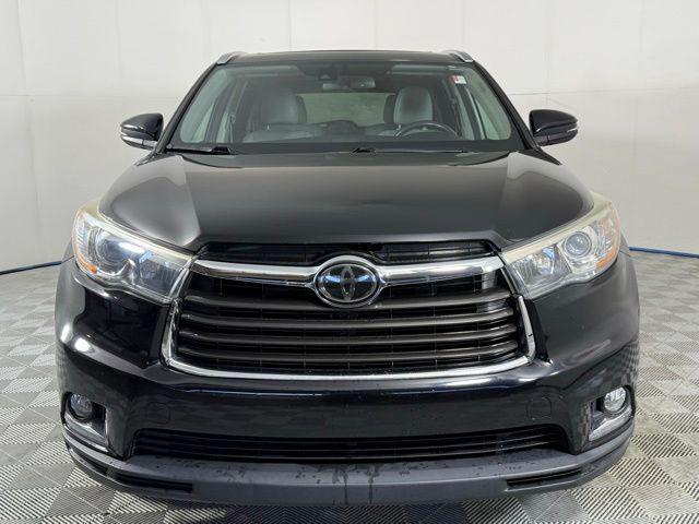 used 2015 Toyota Highlander car, priced at $19,790