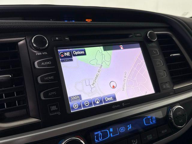 used 2015 Toyota Highlander car, priced at $19,790