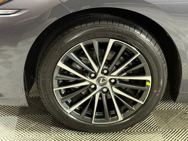 new 2025 Lexus ES 350 car, priced at $48,684