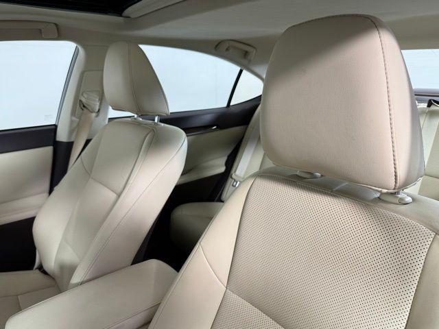 used 2017 Lexus ES 350 car, priced at $23,990
