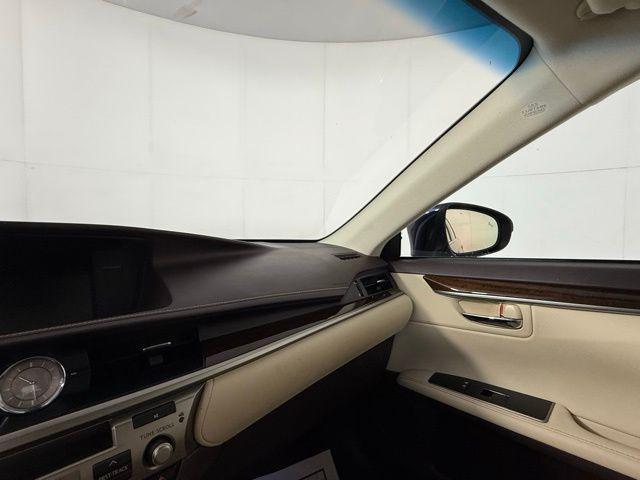 used 2017 Lexus ES 350 car, priced at $23,990