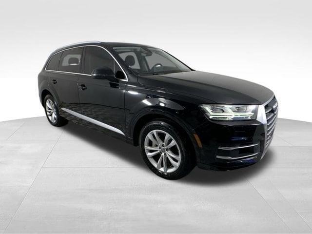 used 2019 Audi Q7 car, priced at $19,990