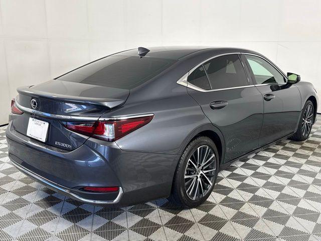 used 2023 Lexus ES 300h car, priced at $42,590