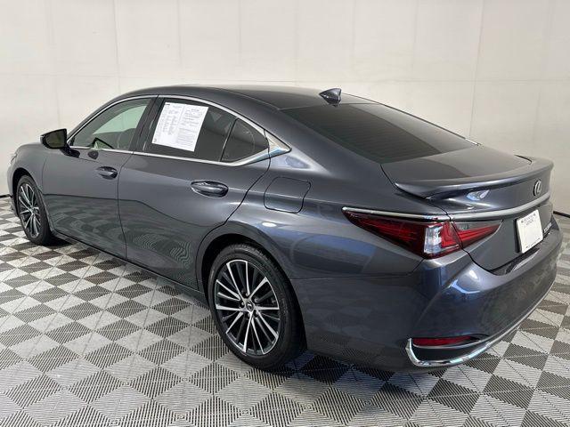 used 2023 Lexus ES 300h car, priced at $42,590
