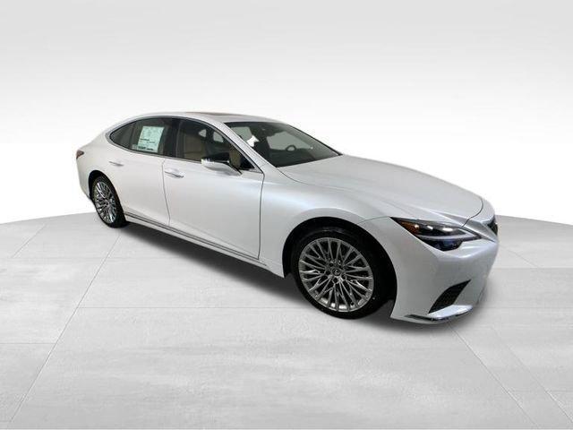 new 2024 Lexus LS 500 car, priced at $82,500