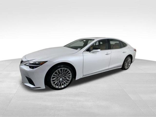 new 2024 Lexus LS 500 car, priced at $82,500