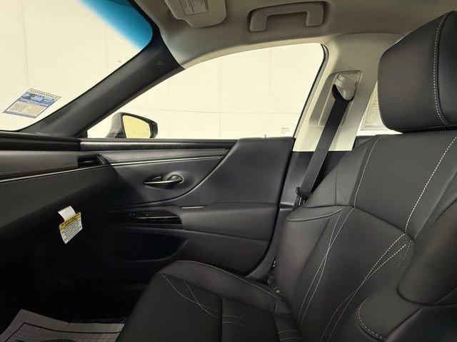 new 2025 Lexus ES 300h car, priced at $54,359