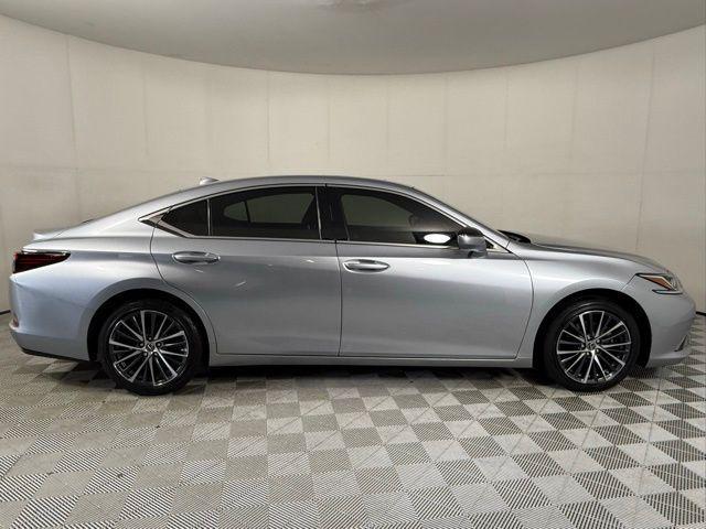 used 2022 Lexus ES 350 car, priced at $40,990