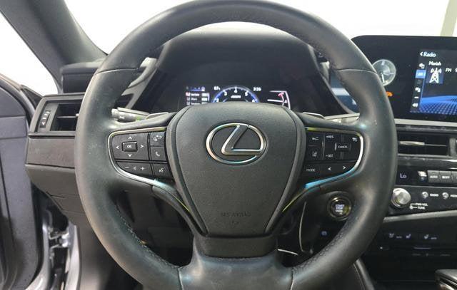 used 2022 Lexus ES 350 car, priced at $39,990