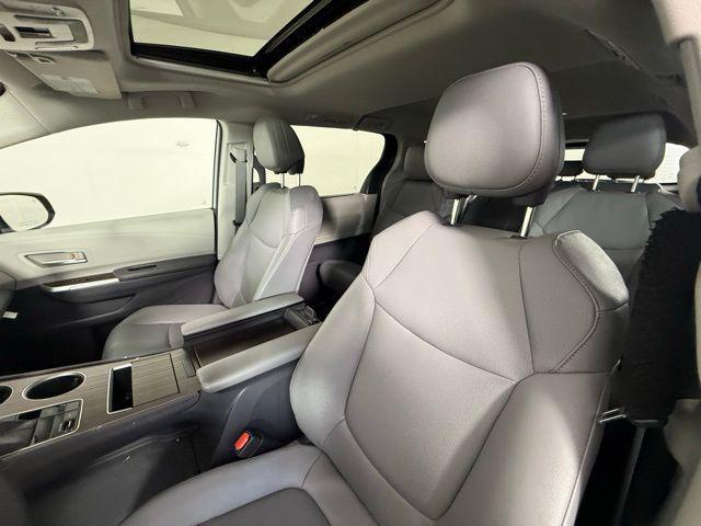 used 2023 Toyota Sienna car, priced at $39,990