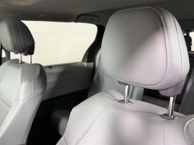 used 2023 Toyota Sienna car, priced at $39,990
