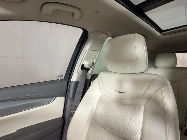 used 2020 Cadillac XT5 car, priced at $24,900