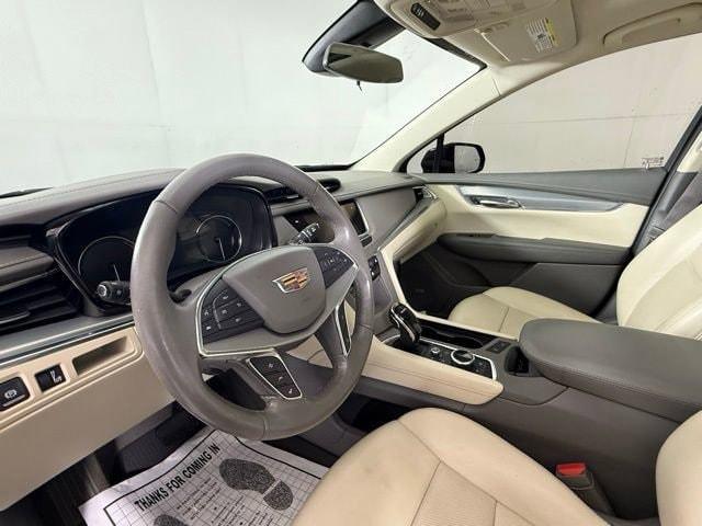 used 2020 Cadillac XT5 car, priced at $24,900