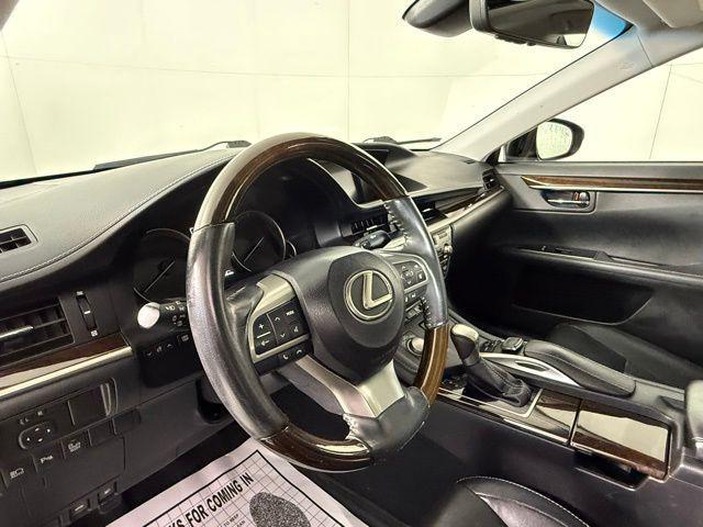 used 2017 Lexus ES 350 car, priced at $19,890