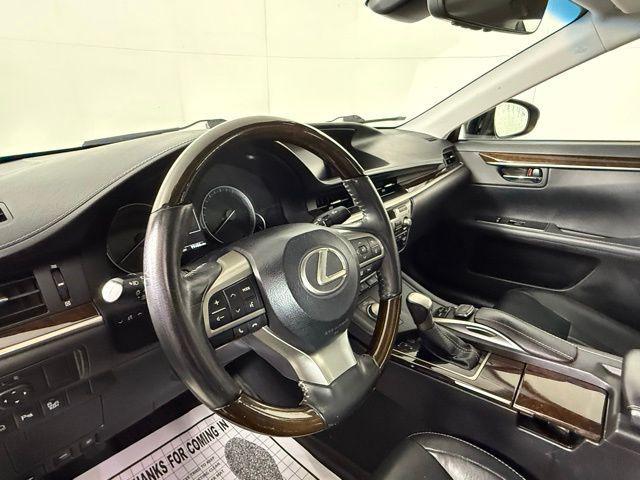used 2017 Lexus ES 350 car, priced at $19,890
