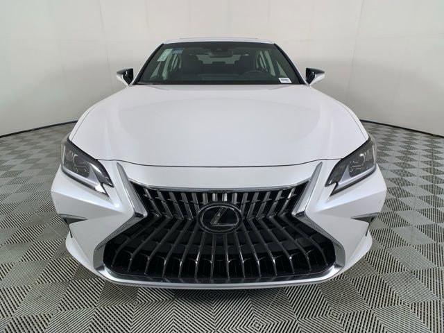 used 2025 Lexus ES 300h car, priced at $49,990