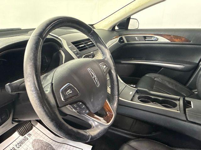 used 2016 Lincoln MKZ car