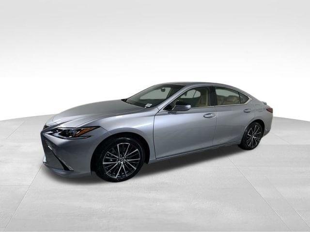 new 2025 Lexus ES 300h car, priced at $51,124