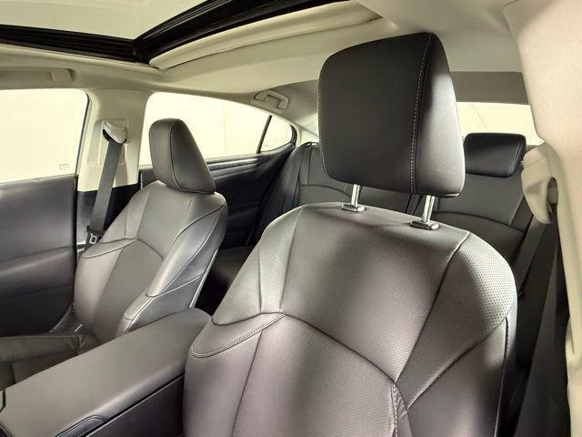 used 2024 Lexus ES 300h car, priced at $43,390