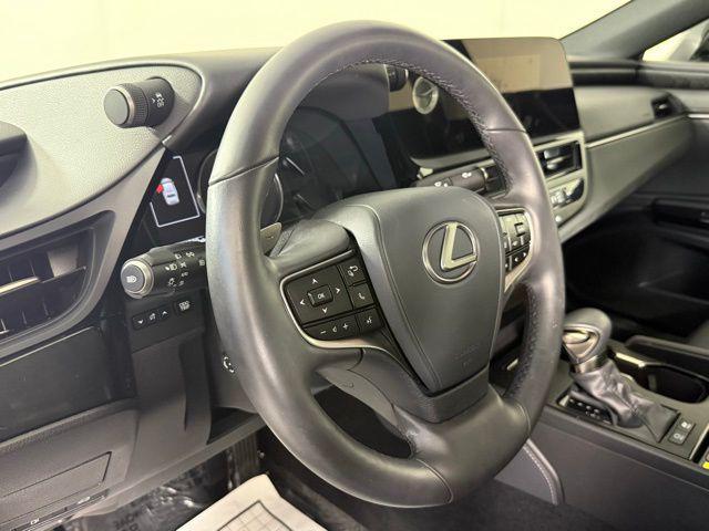 used 2024 Lexus ES 300h car, priced at $43,390