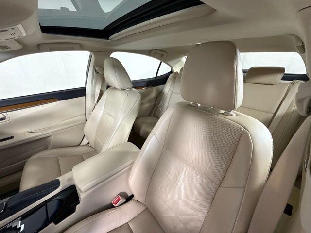 used 2015 Lexus ES 300h car, priced at $19,990