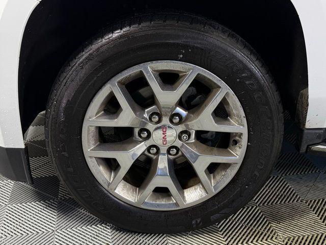 used 2017 GMC Yukon car, priced at $18,990