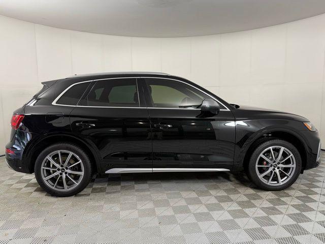 used 2022 Audi SQ5 car, priced at $38,990