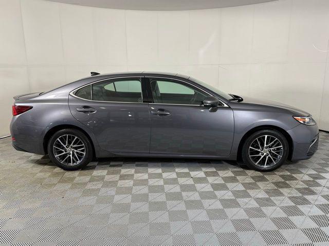 used 2016 Lexus ES 350 car, priced at $22,990