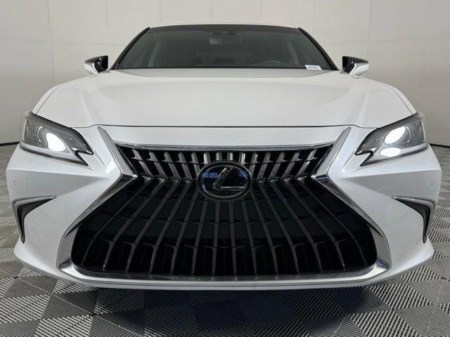 used 2024 Lexus ES 300h car, priced at $44,690