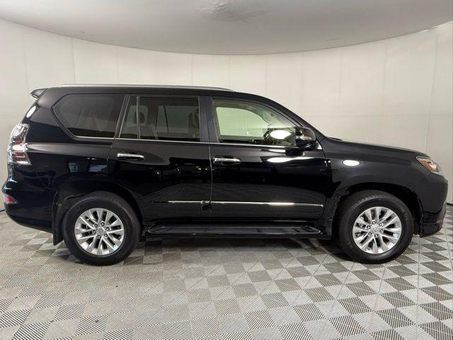 used 2018 Lexus GX 460 car, priced at $32,990