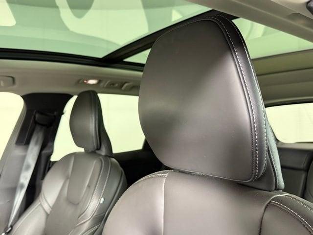 used 2023 Volvo XC60 car, priced at $38,990
