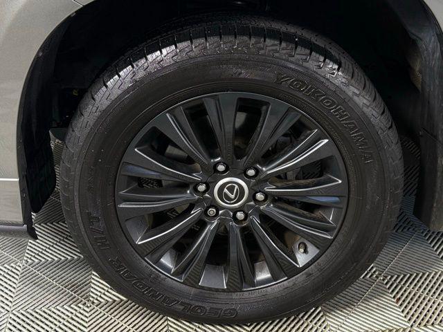 used 2023 Lexus GX 460 car, priced at $57,690